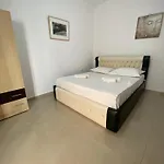Ilir Διαμέρισμα *